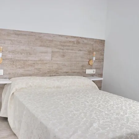 Complejo La Chanca, Hab 18 *